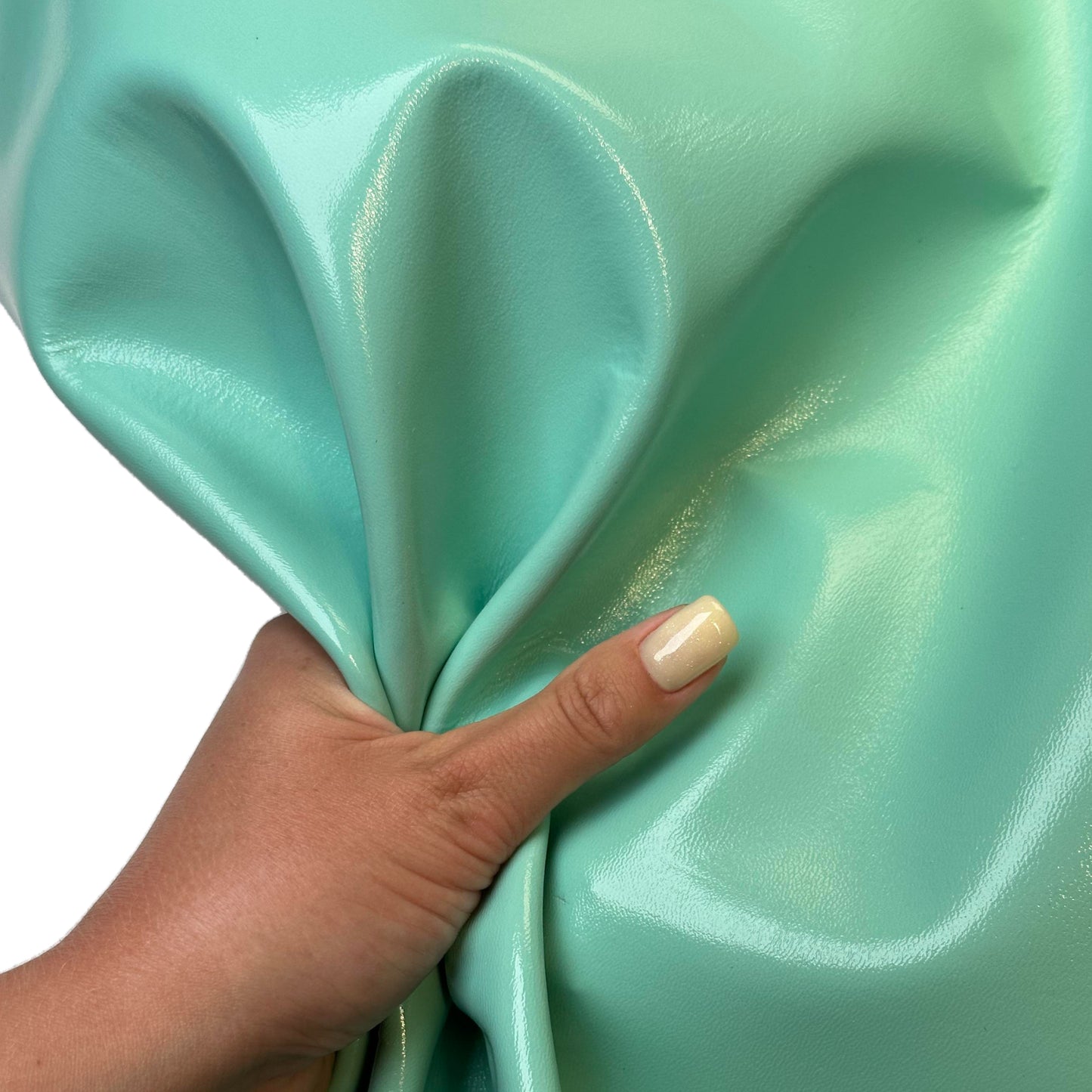 Aqua Glossy Lambskin Leather 1.4mm//3.5oz MINT AQUA 1659