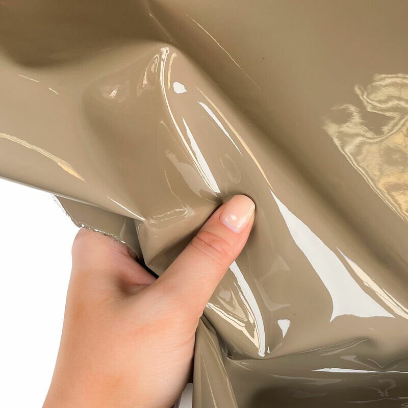 Taupe Patent Lambskin Hides 0.8mm/2oz / TAUPE PATENT 1100