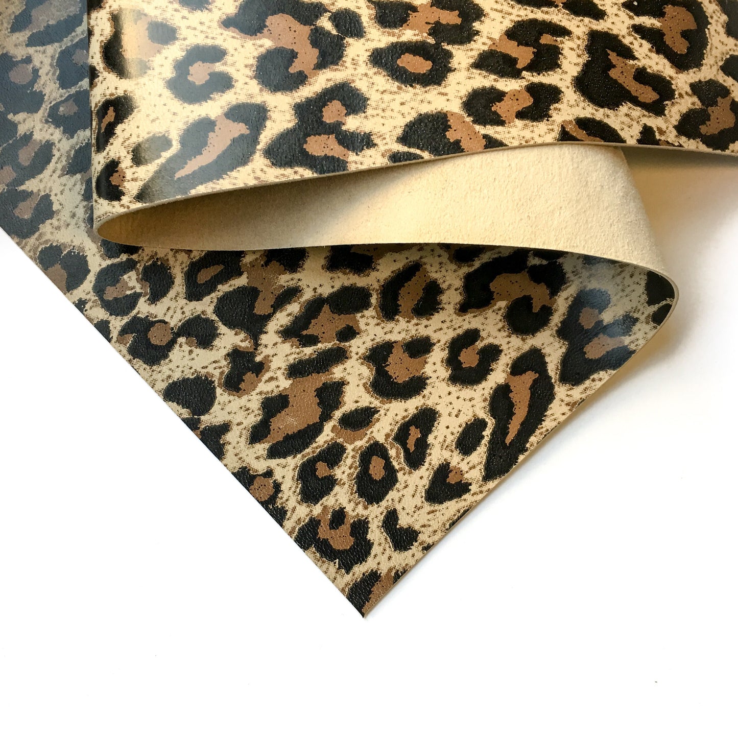 Leopard Lambskin Sheets 1.5oz/0.6mm / LEOPARD 695