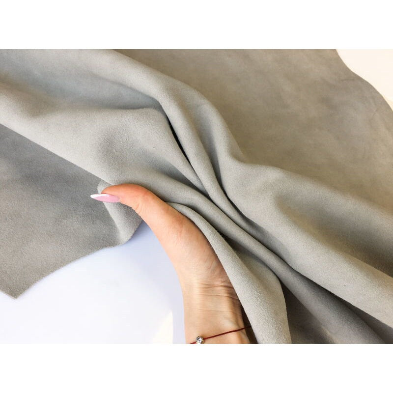 Gray Thick Suede Lambskin 1.2mm/3oz / GRAY FOG 887