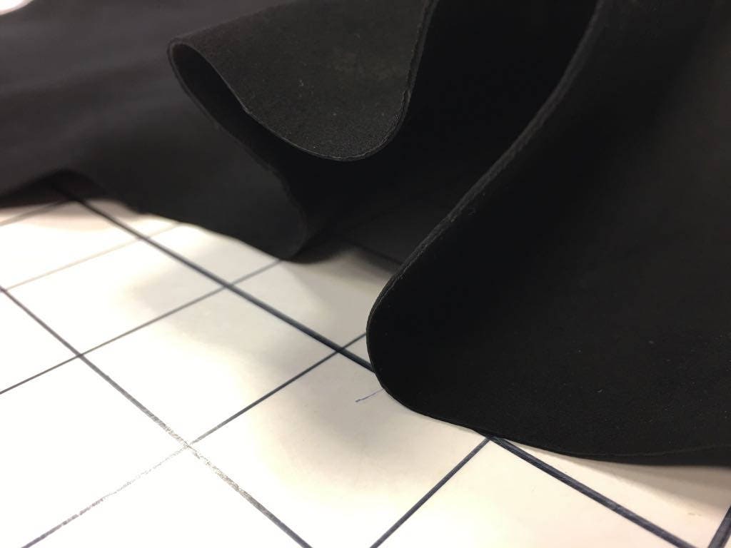 Black Soft Suede Lambskin 0.8mm/2oz / COAL BLACK 98