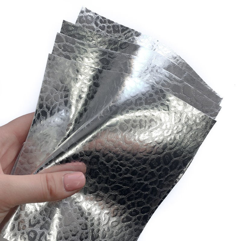 Silver Lambskin Sheets With Print 0.8mm/2oz / SILVER LEOPARD 765