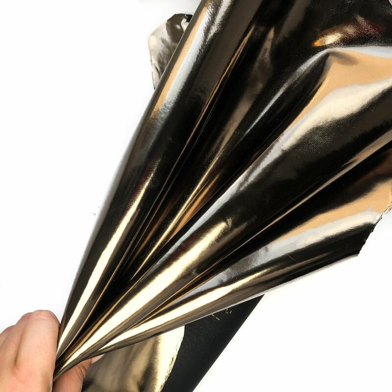 Shiny Metallic Dark Gold Lambskin Leather 0.8mm/2oz / DARK SILVER/GOLD 991