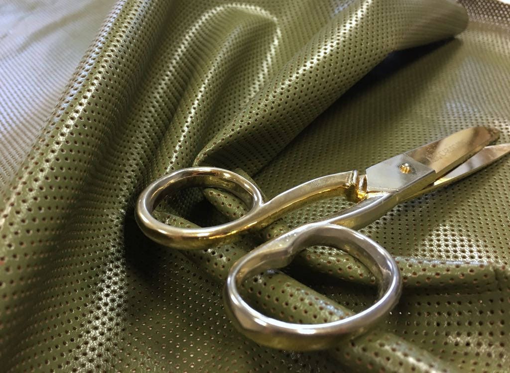 Khaki Green Perforated Print Lambskin 0.9mm/2.25oz / OLIVE GREEN 208
