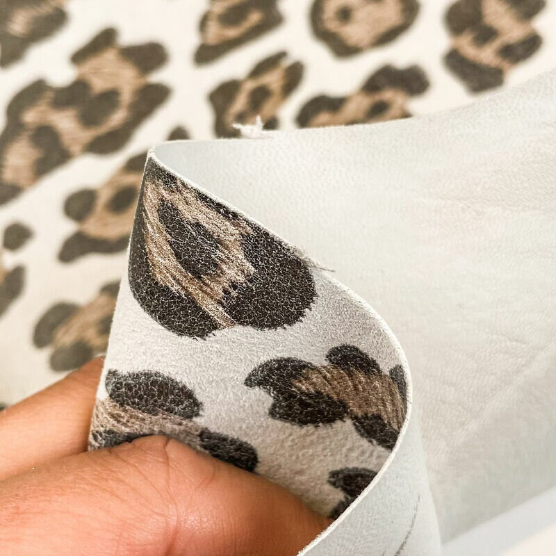 White Jaguar Spots Lambskin Leather 0.8 mm/2oz / WHITE LEOPARD 1374