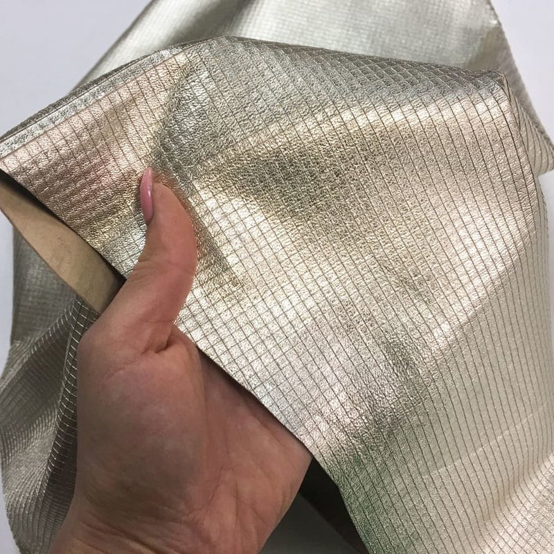 Light Gold Metallic Lambskin With Print 1.0mm/2.5oz / GOLD SQUARES 791