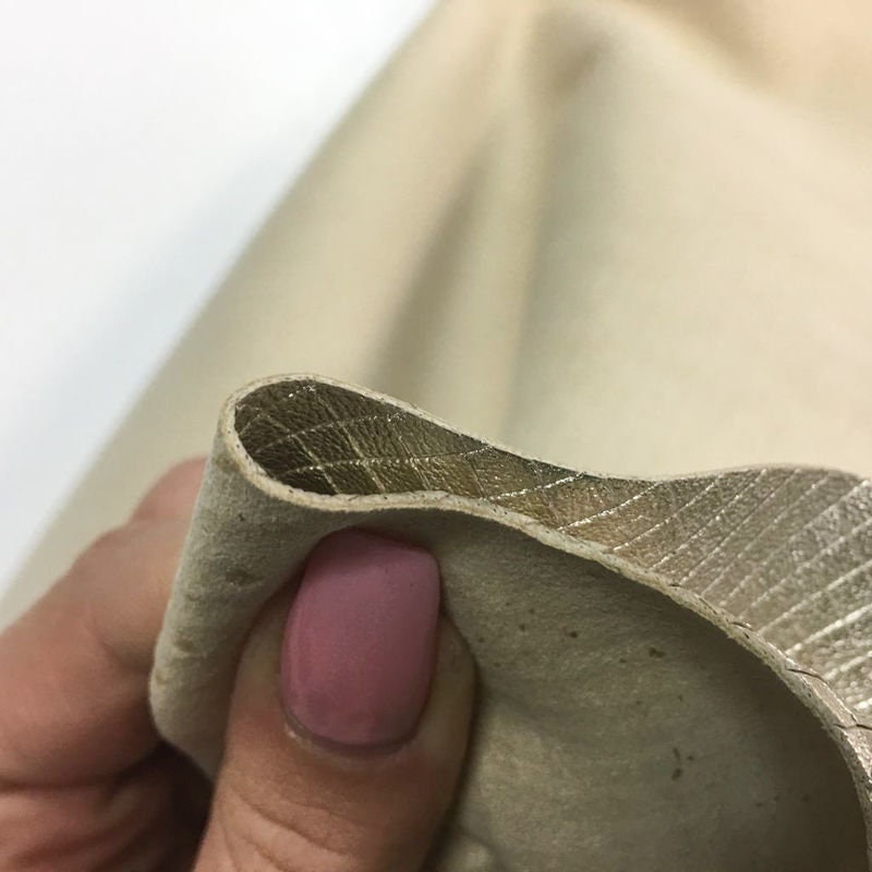 Light Gold Metallic Lambskin With Print 1.0mm/2.5oz / GOLD SQUARES 791