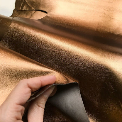 Shiny Bronze Metallic Lambskin Leather 0.8mm/2oz / BRONZO METALLIC 568