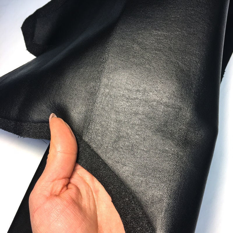 Thick Shiny Black Stretch Lambskin For Leggings Elastic 0.8mm/2oz / SHINY STRETCH 872