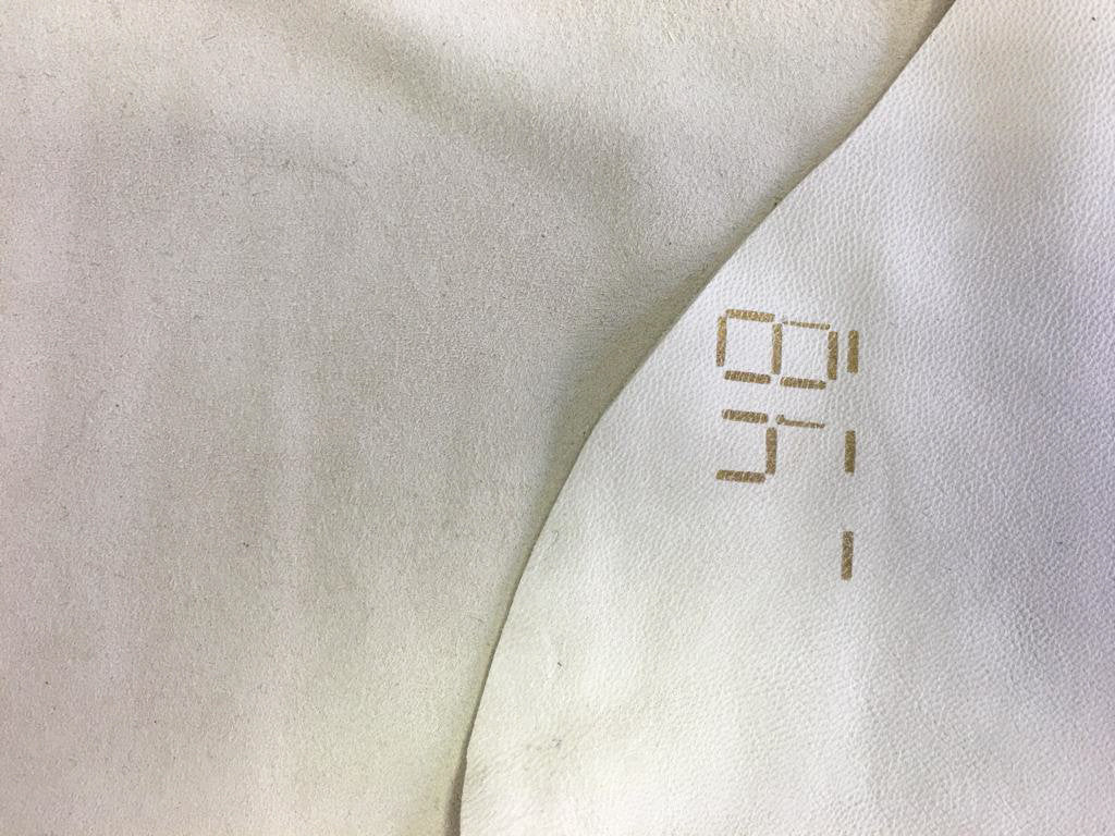 White Suede Linen White Thin Velour 0.5mm/1.25oz / BIRCH 607