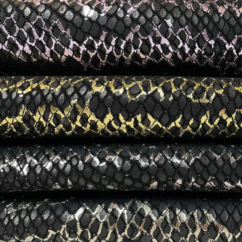 Metallic Bee Snakeskin Print Lambskin 0.9mm/2.25oz / BEE SNAKE 1261