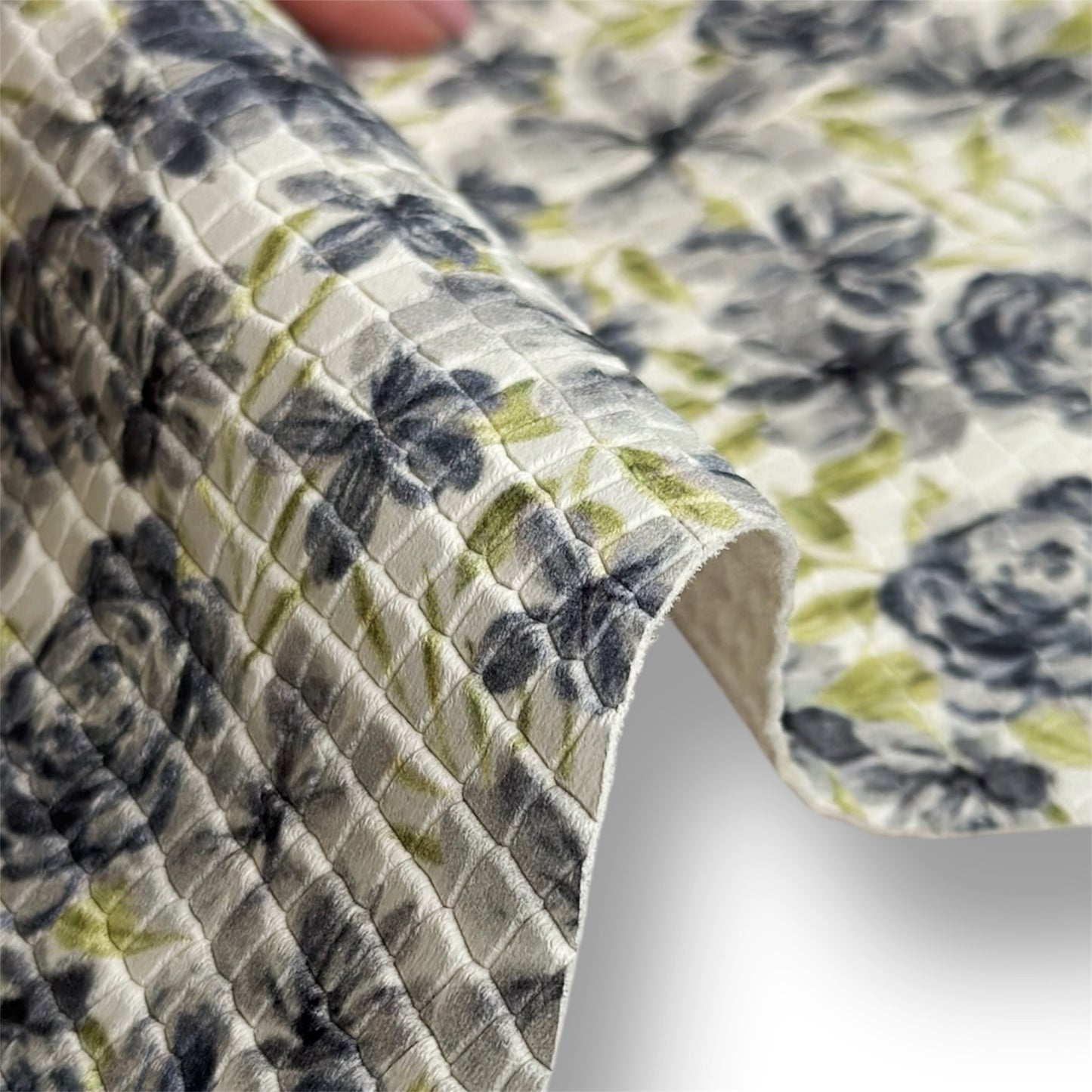 Soft Light Gray Flowers Print Lambskin GRAY FLOWERS 1554