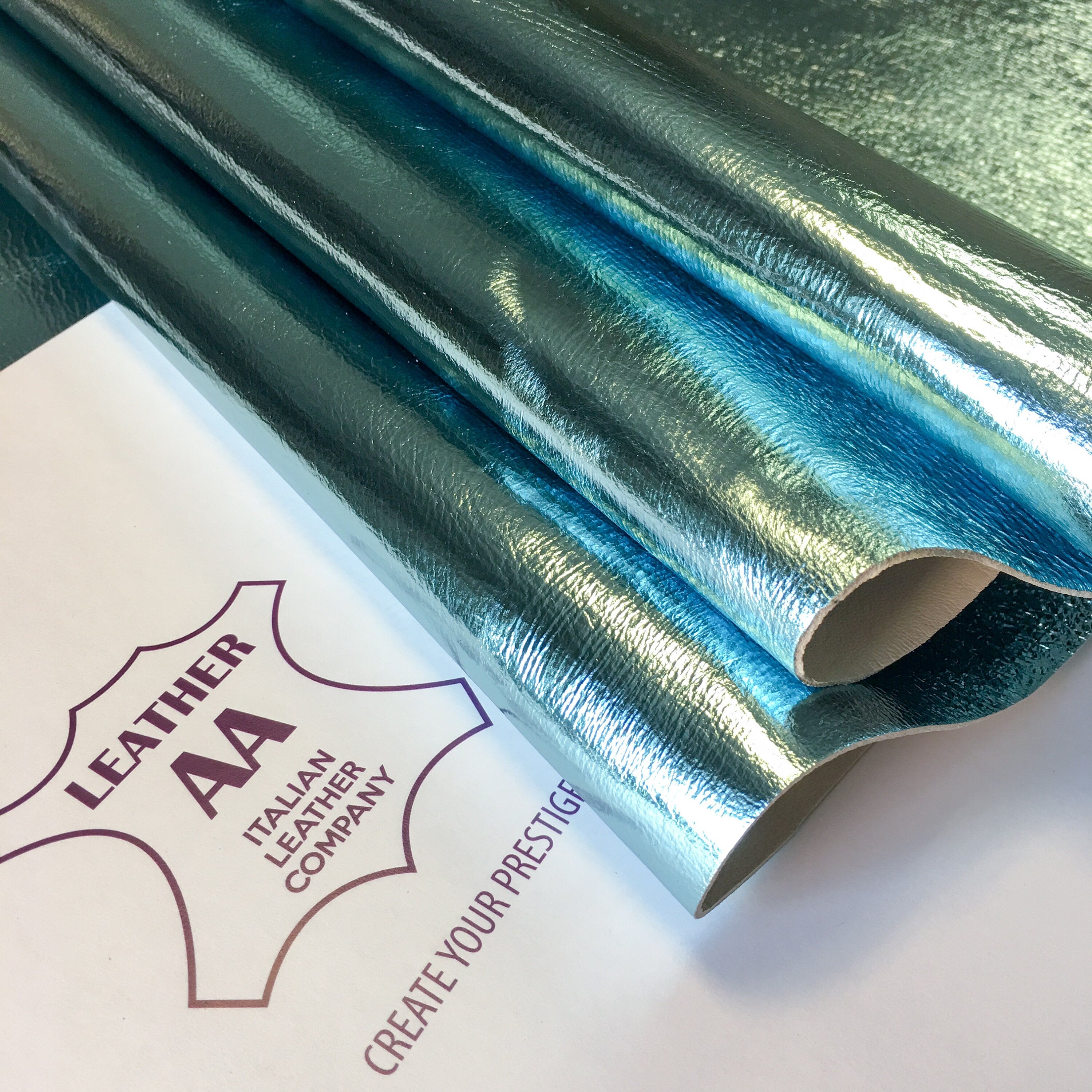 Light Blue Lambskin Leather 0.8mm/2oz / DOUBLE SIDED TOPAZ 805