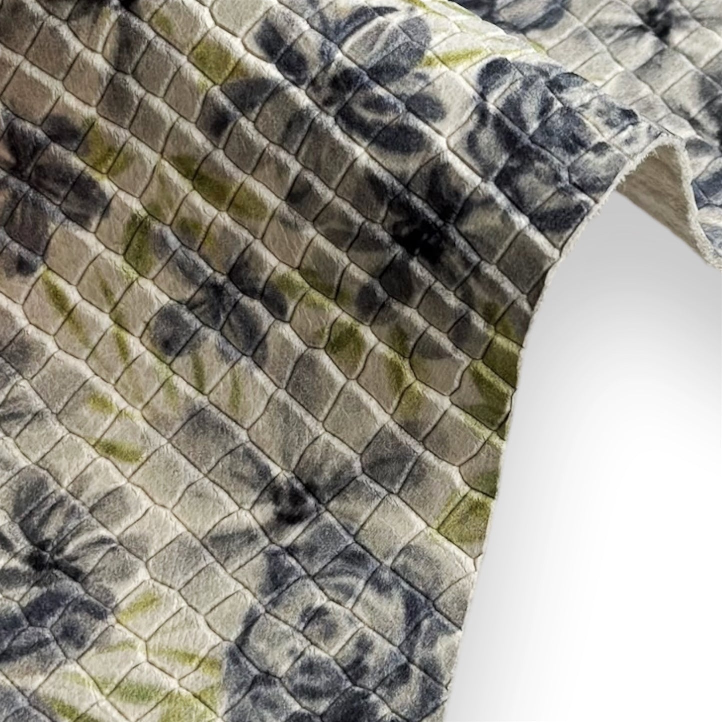 Soft Light Gray Flowers Print Lambskin GRAY FLOWERS 1554