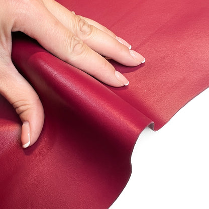 Deep Red Lambskin Thin 0.7mm/1.75oz / BEET RED 1444