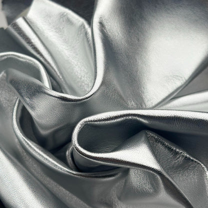 Silver Lambskin With Shine 0.8mm/2oz / SILVER CLOUD 601