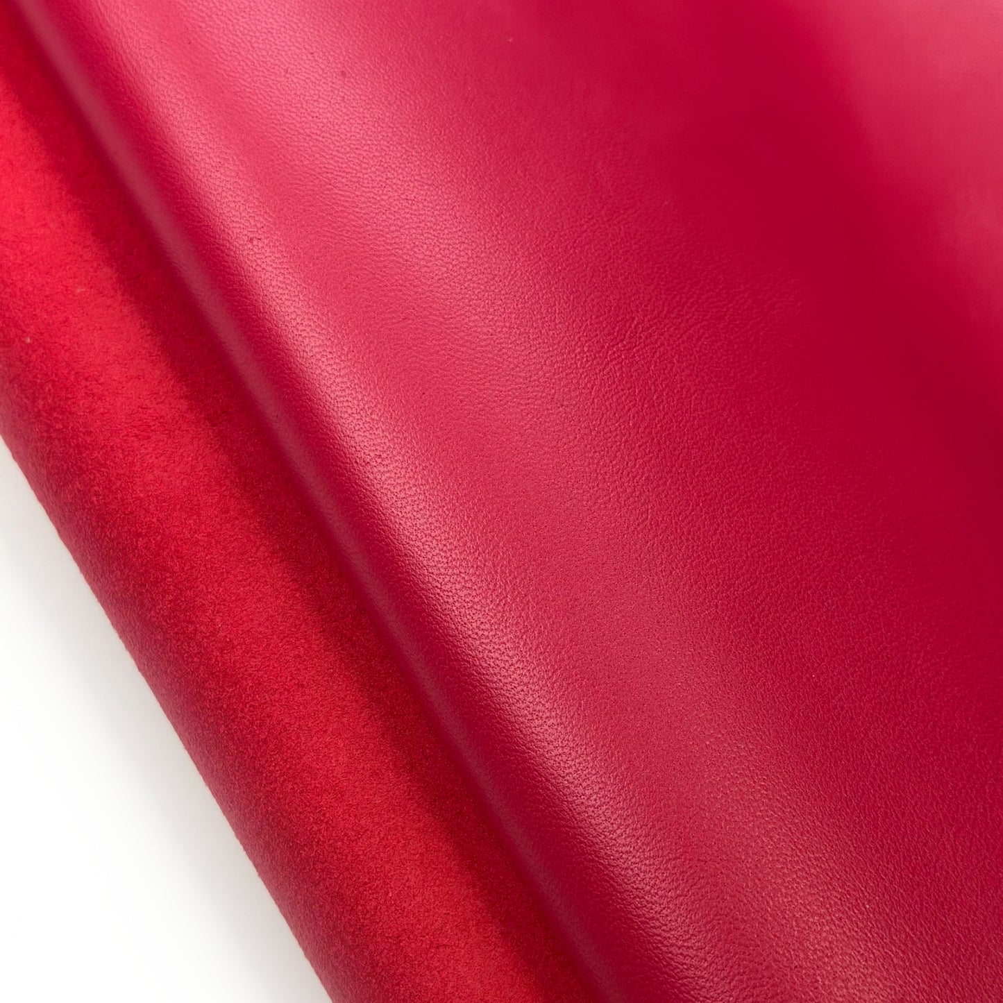 Juicy Pink Lambskin Leather 0.7-0.8mm//1.75-2oz Raspberry Pink 1628