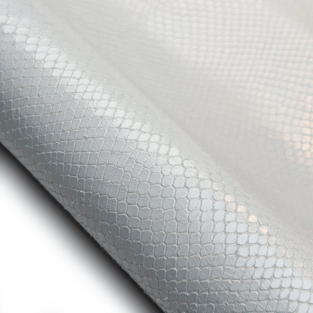 White Snakeskin Print On Lambskin 0.6mm/1.5oz WHITE SNAKE 1593