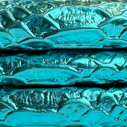 Metallic Capri Turquoise Sea Blue Lambskin 0.6-0.7mm/1.5-1.75oz CAPRI SNAKE 1514
