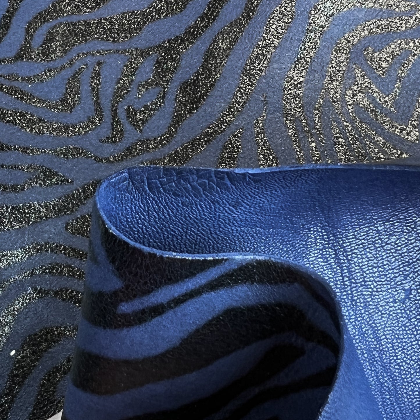 Soft Blue Zebra Print Lambskin 0.7-1.2mm/1.75-3oz / BLUE ZEBRA 1446
