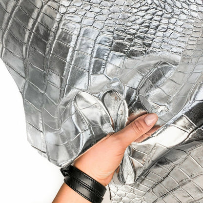 Metallic Silver Lambskin With Crocodile Print 0.6mm/1.5oz SILVER CROCODILE 1017