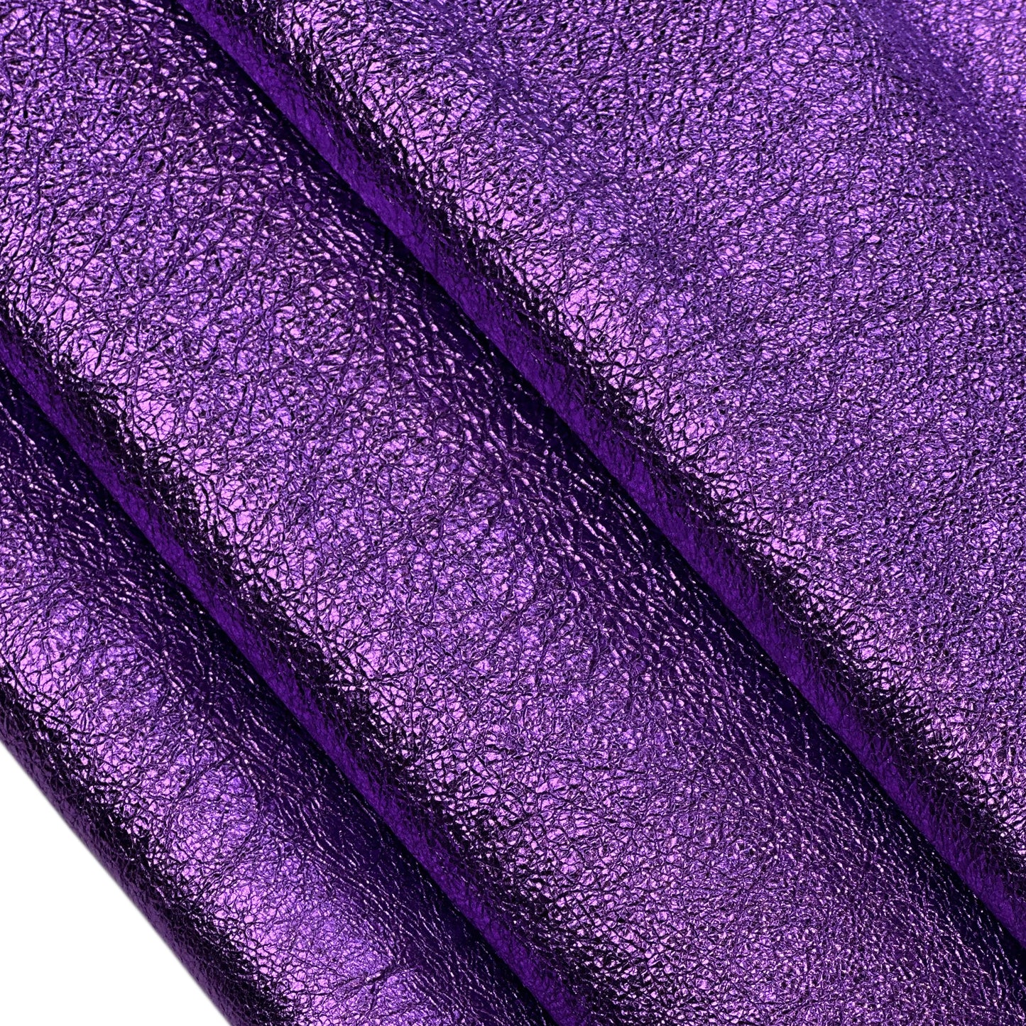Metallic Violet Crunchy Lambskin Leather 1mm// 2.5oz CRUNCHY 1669