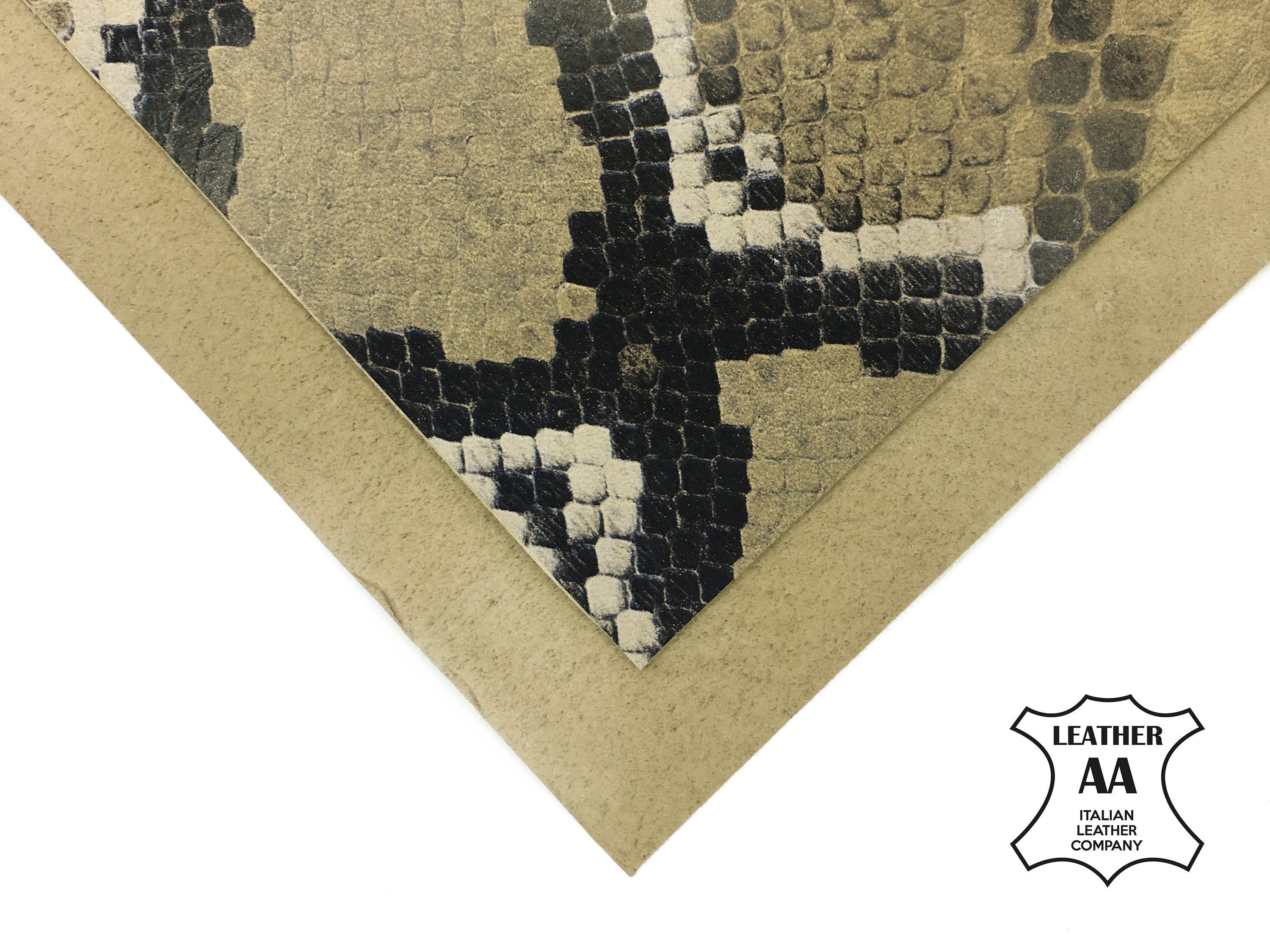 Beige Lambskin With Snake Print 2oz/0.8mm / GROUND SNAKE 888