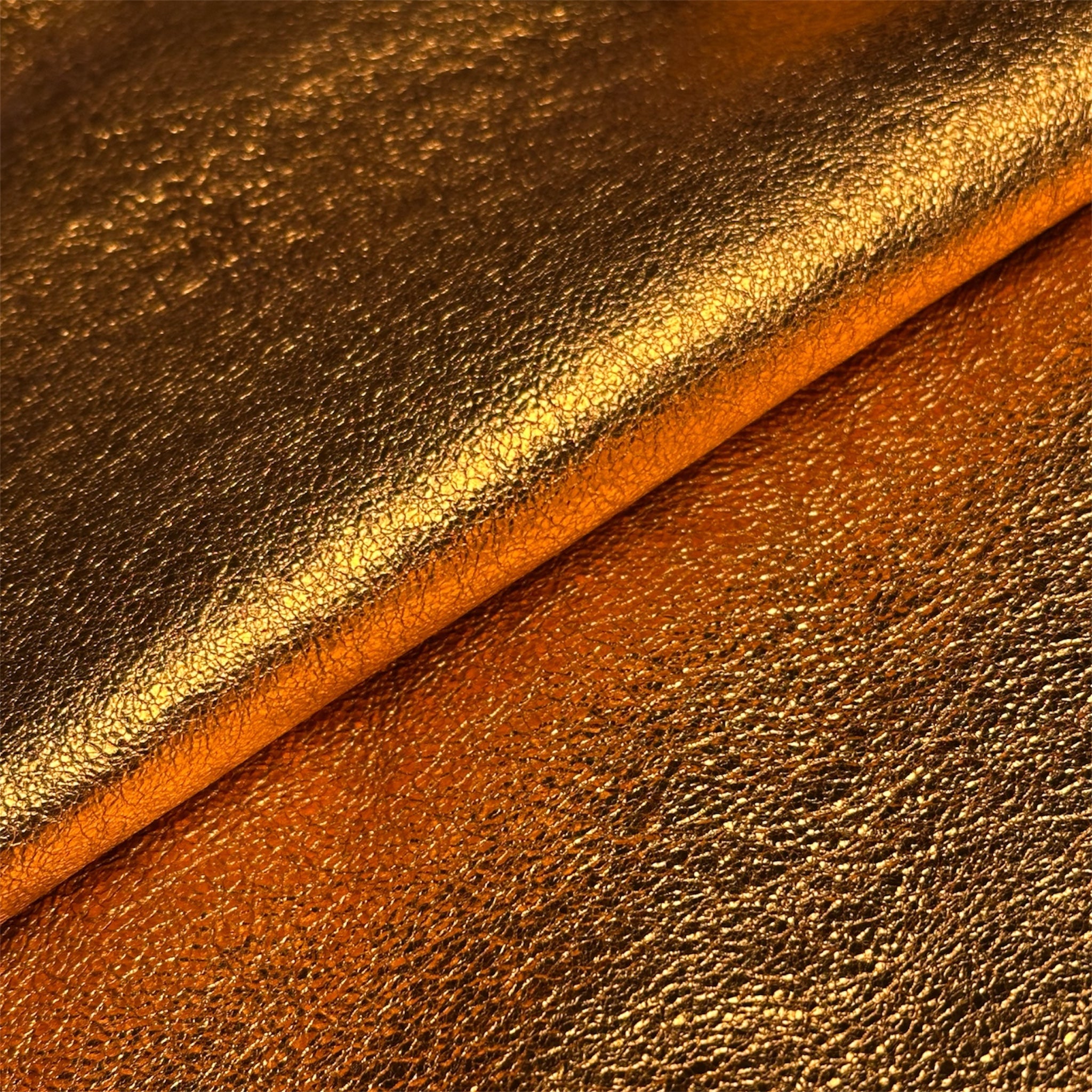 Metallic Crunchy Bronze Orange Lambskin 0.7-0.8mm/1.75-2oz ORANGE CRUCH 1571