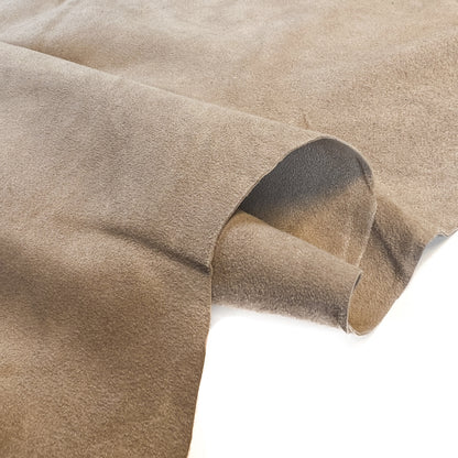 Light Taupe Gray Lambskin Suede 0.4-0.5mm/1-1.25oz SIMPLY TAUPE 1501