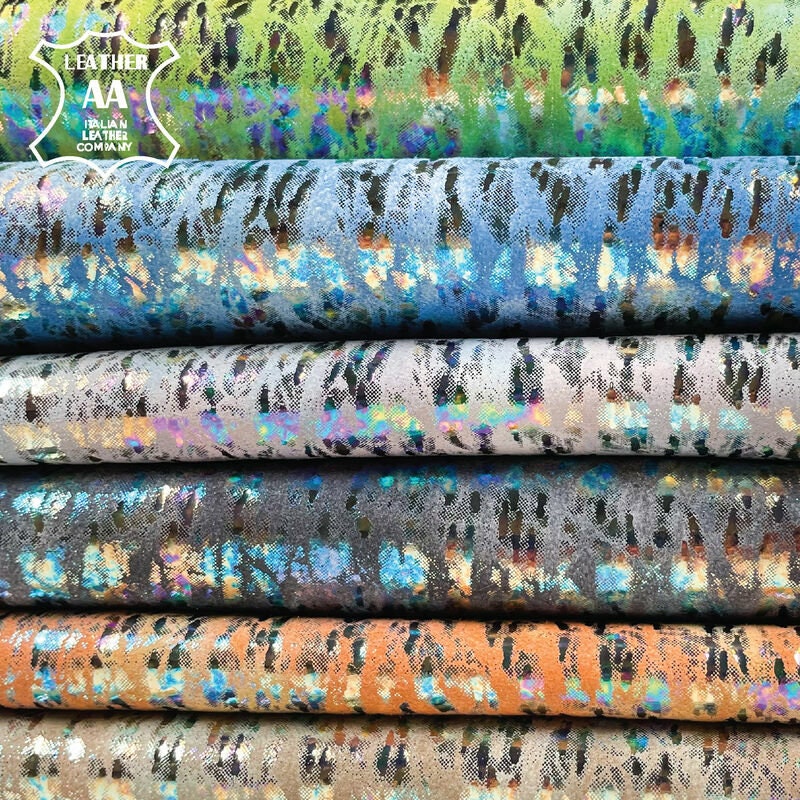 Holographic Lambskin Leather Mix 0.9-1.1mm/2.25-2.75oz / RAINBOW HOLO PARTY