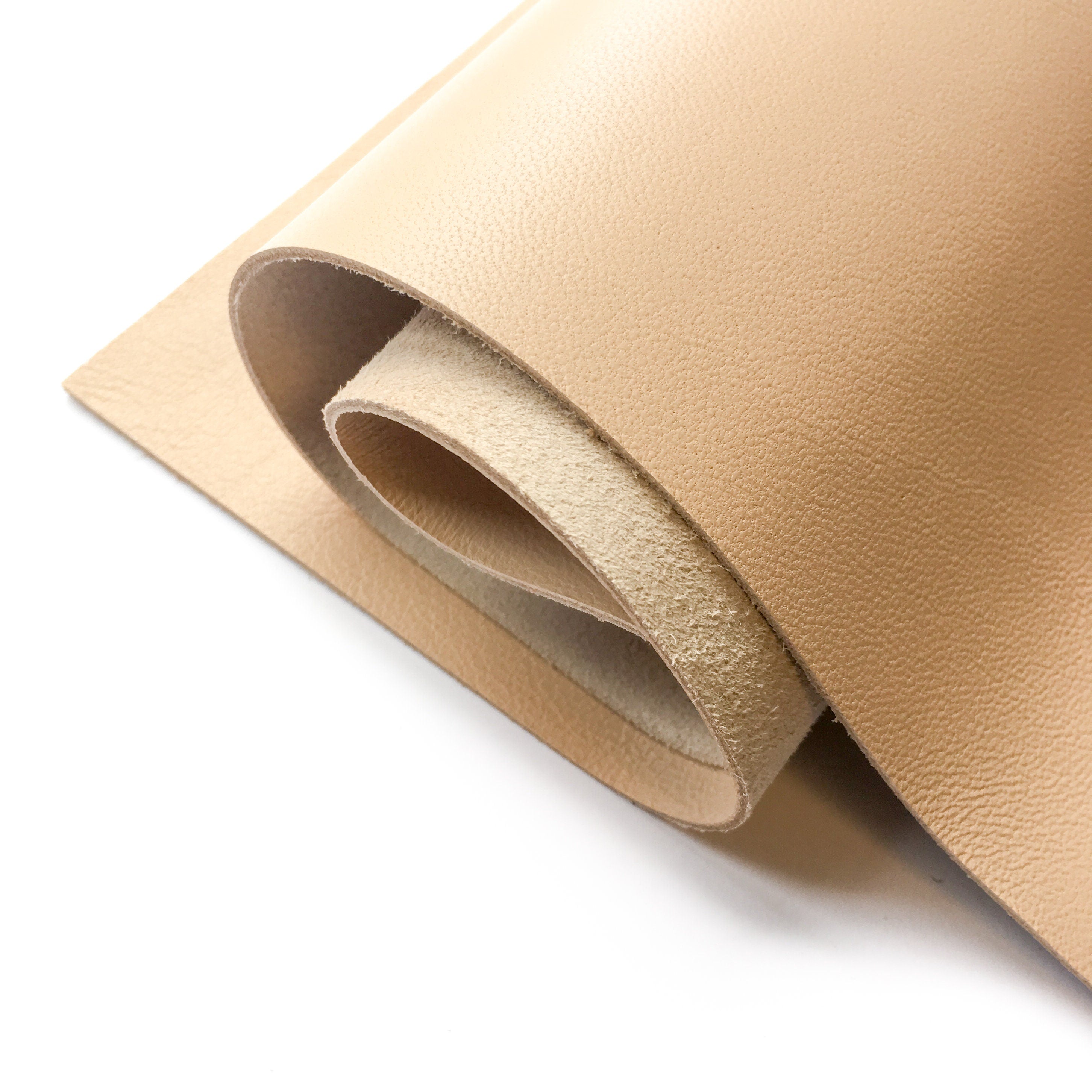 Beige Lambskin Sheets  / 0.9mm / 2.25oz / IVORY CREAM 633