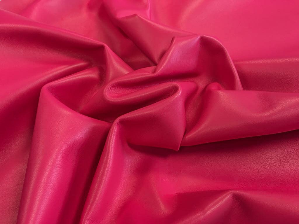 Neon Pink Lambskin Leather 2oz/0.8mm / ROSE RED 689