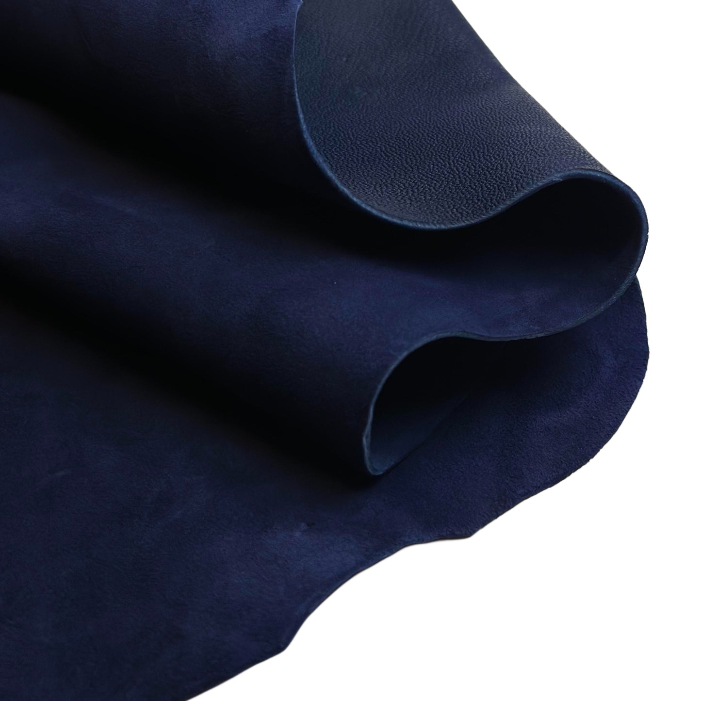 Blue Lambskin Suede 0.9mm/2.25oz ESTATE BLUE 574