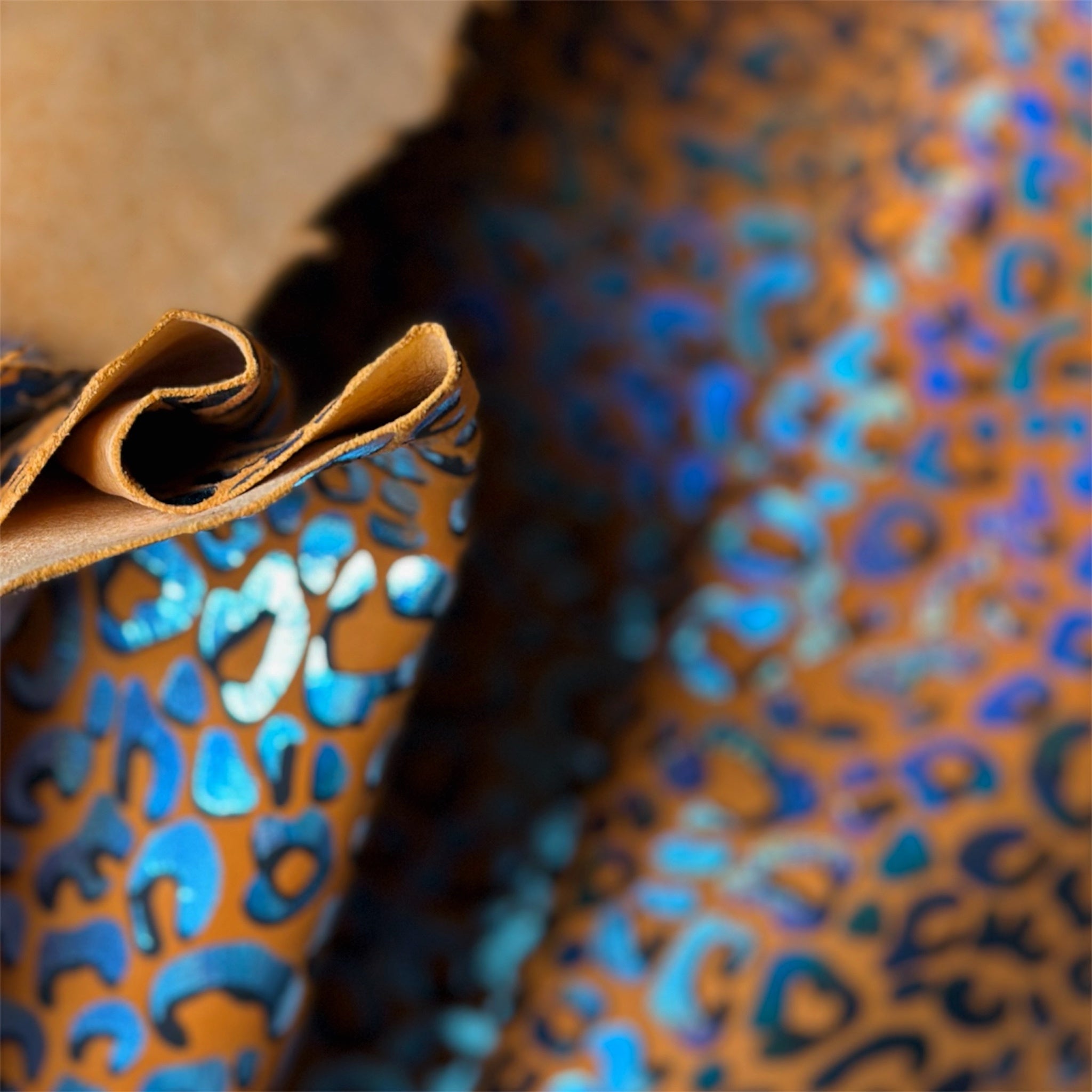 Orange Suede Lambskin With Leopard Print 0.9mm/2.25oz ORANGE LEO 1550