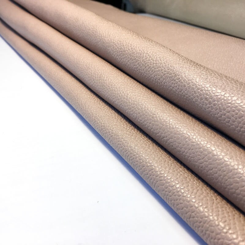 Nude Pebbled Lambskin 0.8mm/2oz / RUGBY TAN 860