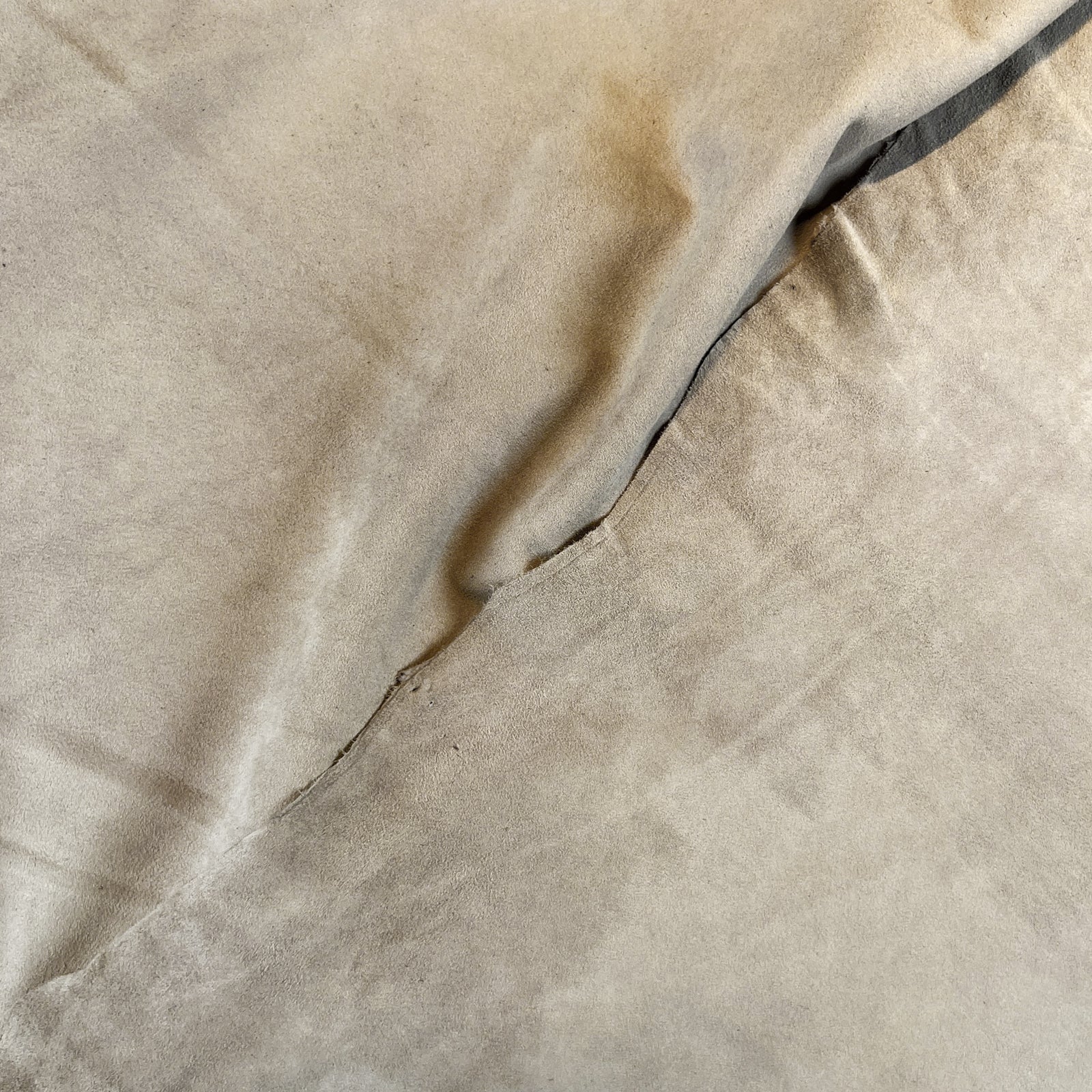 Light Taupe Gray Lambskin Suede 0.4-0.5mm/1-1.25oz SIMPLY TAUPE 1501