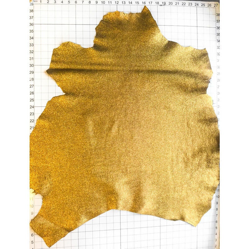 Sparkly Metallic Gold Lambskin Hides 0.8mm/2oz / CRUNCHY GOLD 995