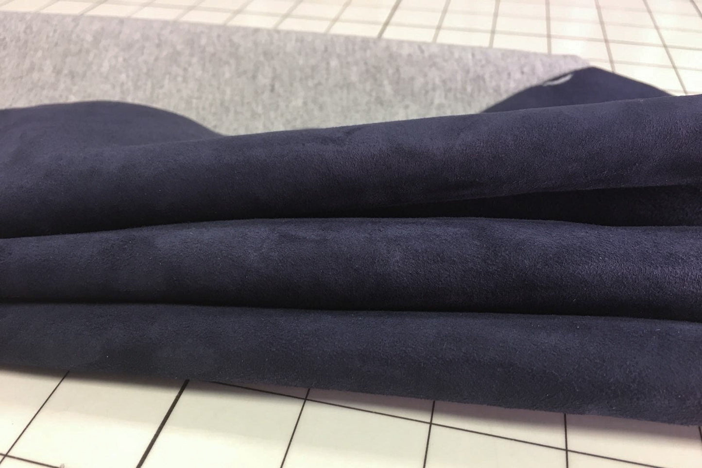 Blue Suede Stretch Lambskin Leather 0.8mm//2oz DEEP WELL 676