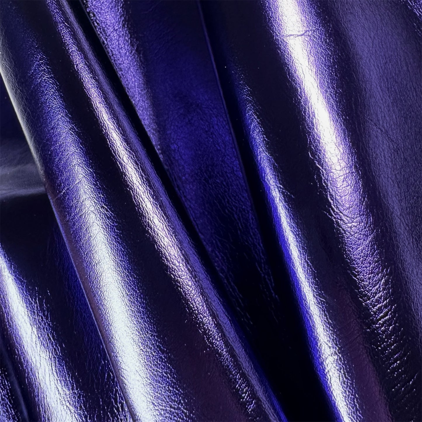 Metallic Violet Blue Lambskin Leather 0.8mm/2oz VIOLET C 1570