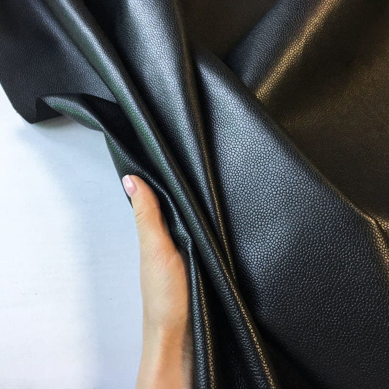 Textured Black Lambskin Leather 2oz/0.8mm / BUMPY BLACK 846