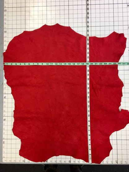 Red Suede Lambskin Thin 0.6mm/2.25oz / TRE RED 489